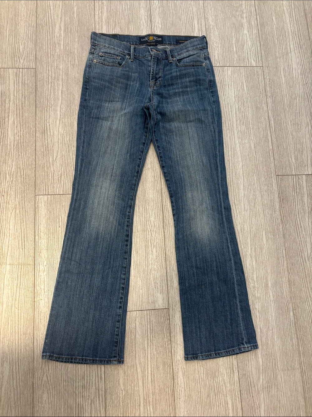 Lucky Brand Sweet ‘N Low Wide Leg Flare Blue Jeans size 4/27 A
